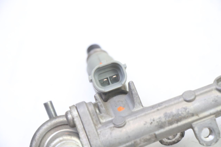 photo de INJETOR YAMAHA TDM ABS 900 (2002 - 2014) - Zoom do estado de desgaste