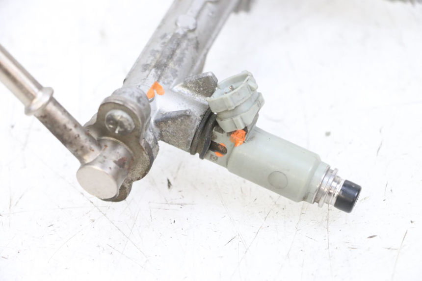 photo de INJETOR YAMAHA TDM ABS 900 (2002 - 2014) - Pontos de fixação
