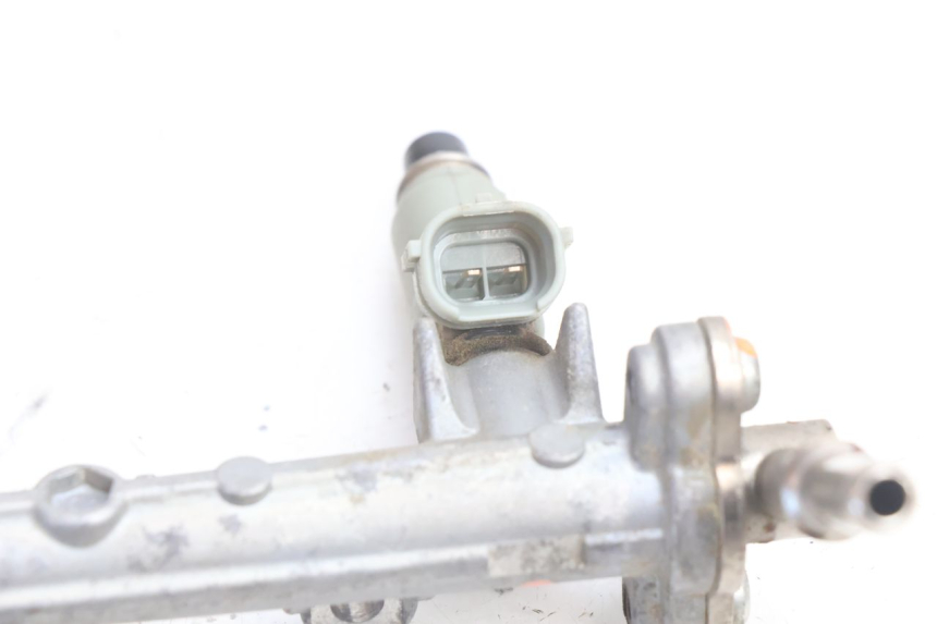 photo de INJETOR YAMAHA TDM ABS 900 (2002 - 2014) - Outro ângulo de visão