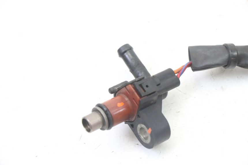 photo de INJETOR YAMAHA XMAX X-MAX 125 (2006 - 2009) - Ampliação técnica