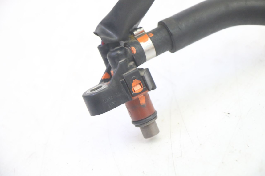 photo de INJETOR YAMAHA X-MAX XMAX 125 (2010 - 2013) - Zoom do estado de desgaste