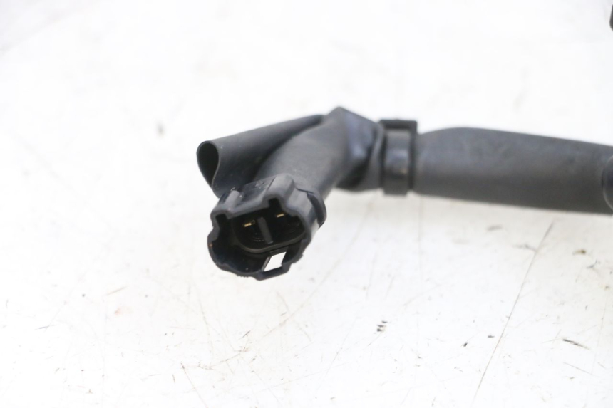 photo de INJETOR YAMAHA XMAX X-MAX 125 (2006 - 2009) - Pontos de fixação
