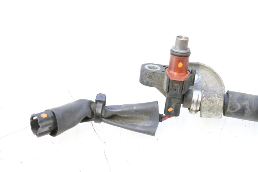 photo de INJETOR YAMAHA X-MAX XMAX 125 (2010 - 2013) - Zoom do estado de desgaste