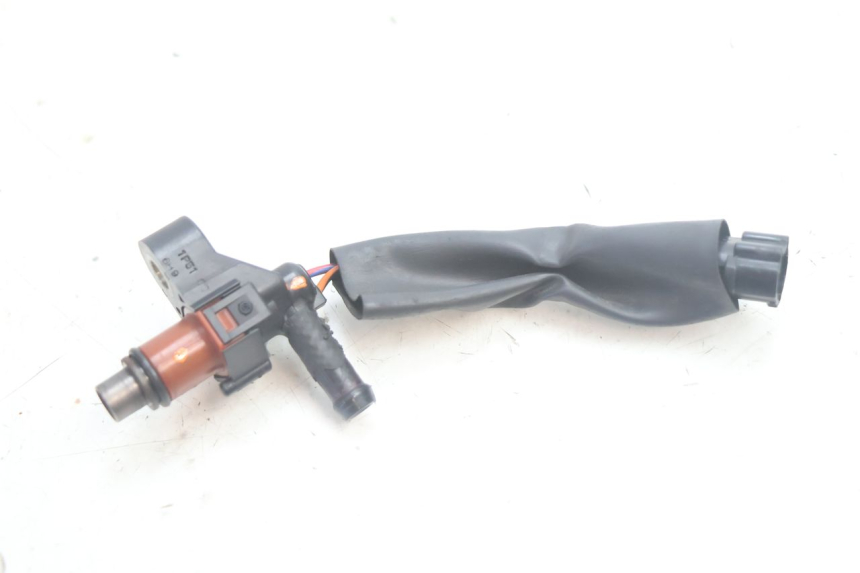 photo de INJETOR YAMAHA XMAX X-MAX 125 (2006 - 2009) - Zoom do estado de desgaste