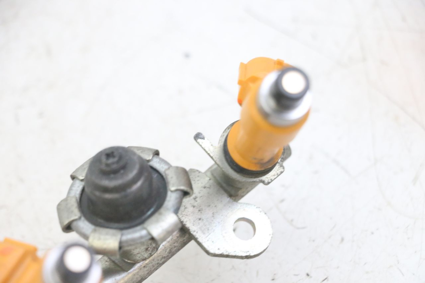 photo de INJETOR YAMAHA XJ6 ABS 600 (2008 - 2016) - Outro ângulo de visão