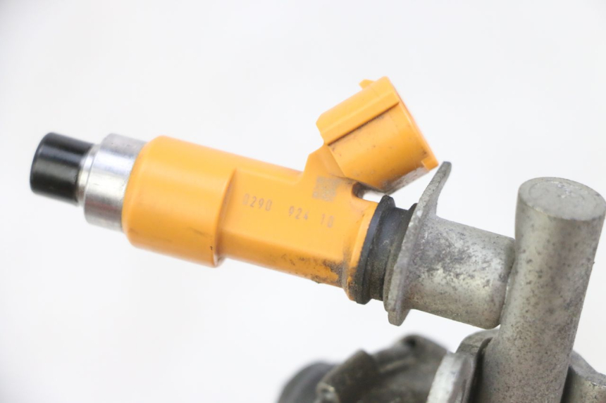 photo de INJETOR YAMAHA XJ6 ABS 600 (2008 - 2016) - Pontos de fixação