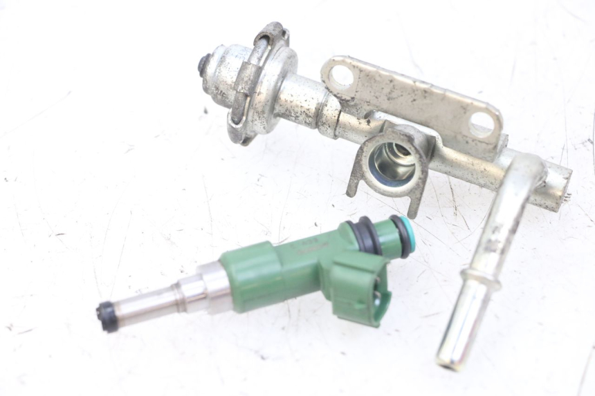 photo de INJETOR YAMAHA XT X 660 (2004 - 2016) - Pontos de fixação