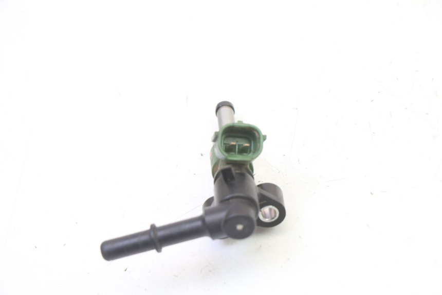 photo de INJETOR YAMAHA YZF YZ-F 450 (2014 - 2016) - Zoom do estado de desgaste