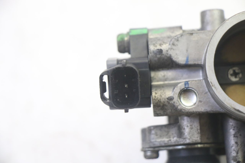 photo de INJEÇÃO ADIVA AD3 300 (2014 - 2020) - Detalhe da peça