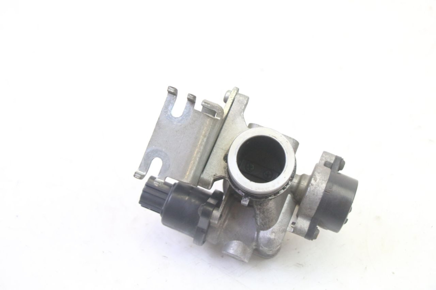 photo de INJEÇÃO SUZUKI BURGMAN 125 (2007 - 2014) - Zoom do estado de desgaste