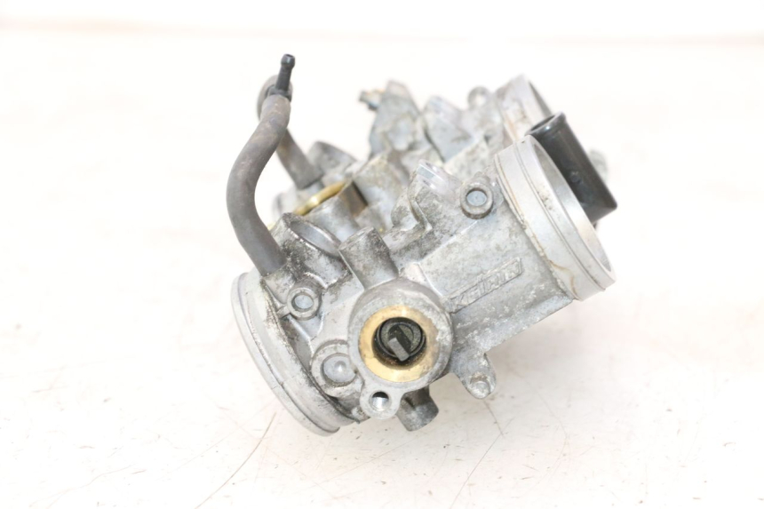 photo de INJEÇÃO SUZUKI BURGMAN EXECUTIVE ABS 650 (2006 - 2012) - Ampliação técnica