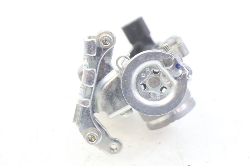 photo de INJEÇÃO HONDA CRF CR-F 125 (2022 - 2023) - Pontos de fixação