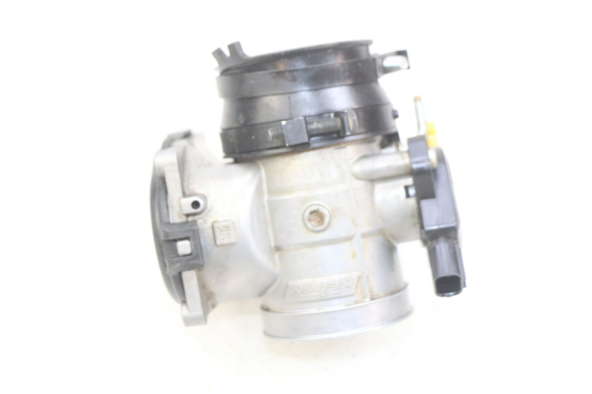 photo de INJEÇÃO HONDA CRF CR-F 450 (2009 - 2012) - Detalhes característicos