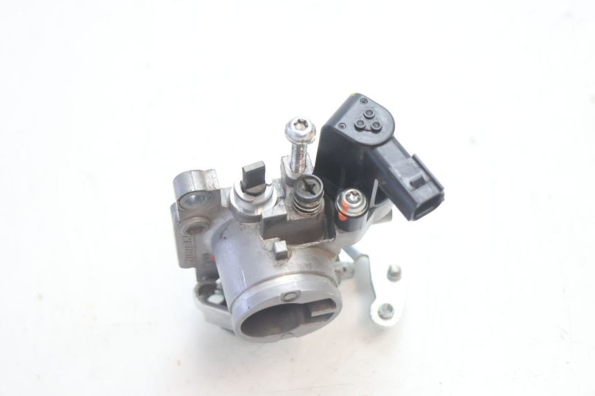 photo de INJEÇÃO HONDA CRF CR-F 125 (2020 - 2021) - Pontos de fixação