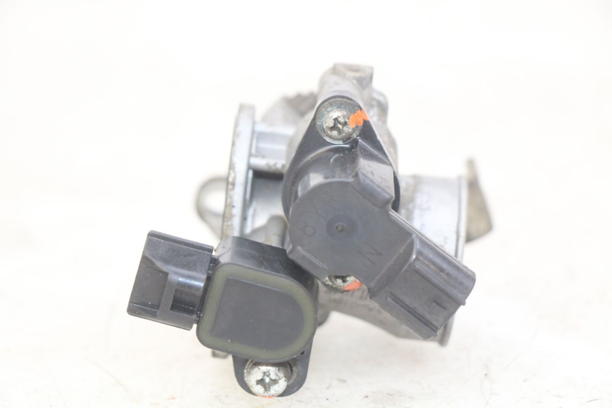 photo de INJEÇÃO PEUGEOT DJANGO 4T 50 (2014 - 2019) - Pontos de fixação