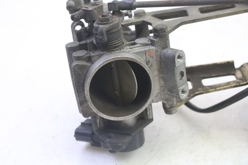 photo de INJEÇÃO SUZUKI DL V STROM 1000 (2002 - 2007) - Pontos de fixação