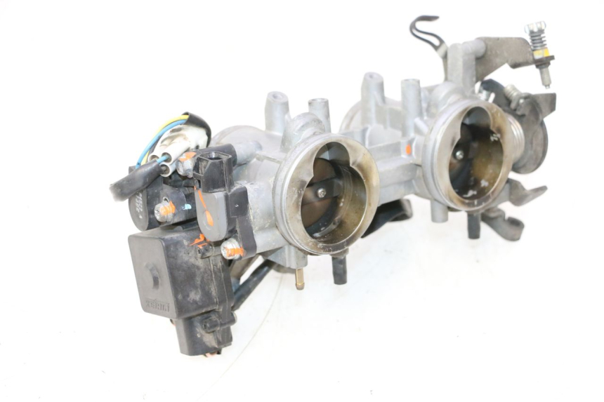 photo de INJEÇÃO KAWASAKI ER-6 ER6 N 650 (2005 - 2009) - Zoom do estado de desgaste