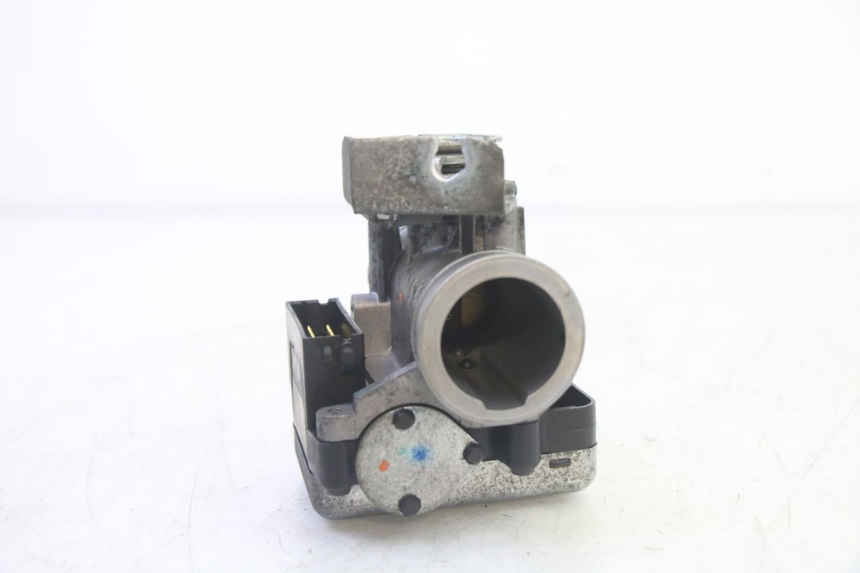 photo de INJEÇÃO HONDA FES S-WING SWING ABS 125 (2007 - 2015) - Detalhe da peça
