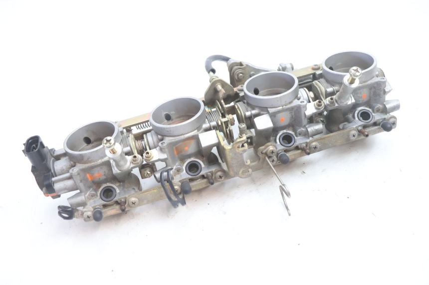 photo de INJEÇÃO YAMAHA FJR 1300 (2001 - 2005) - Ampliação técnica