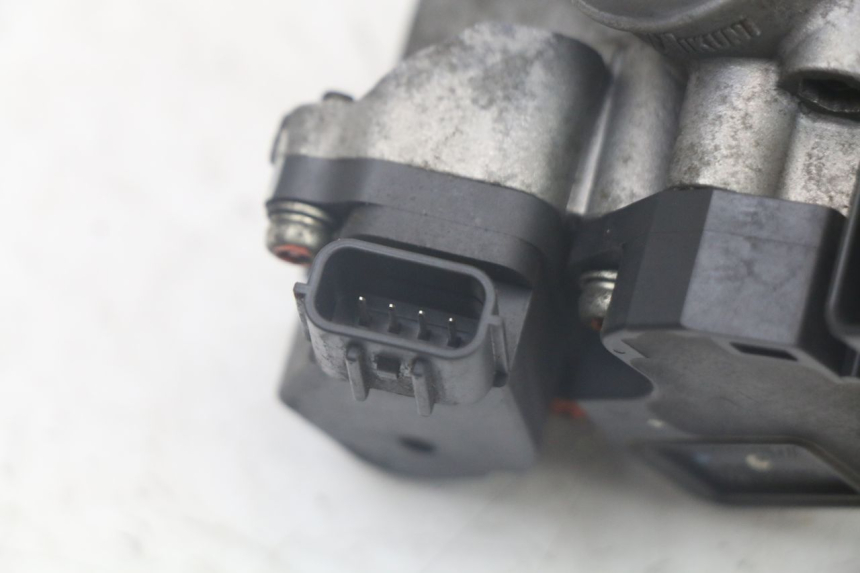 photo de INJEÇÃO MBK FLAME X 125 (2004 - 2007) - Pontos de fixação