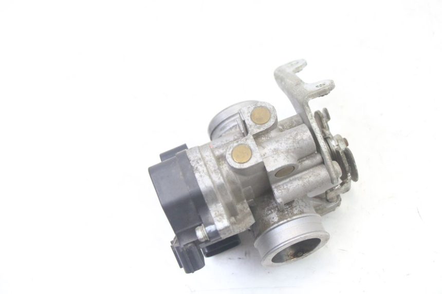 photo de INJEÇÃO MBK FLAME X 125 (2007 - 2016) - Detalhe da peça
