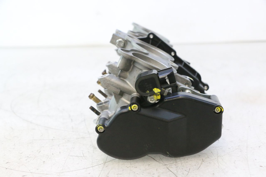 photo de INJEÇÃO YAMAHA FZ8 800 (2010 - 2016) - Vista geral