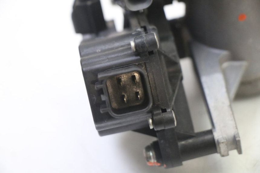 photo de INJEÇÃO SUZUKI GSR 750 (2011 - 2017) - Ampliação técnica