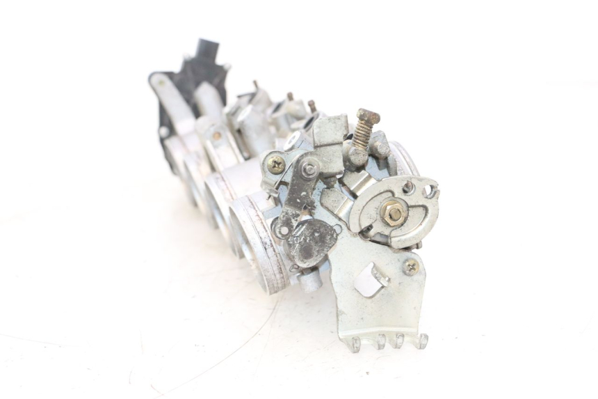 photo de INJEÇÃO SUZUKI GSR 600 (2005 - 2012) - Vista geral