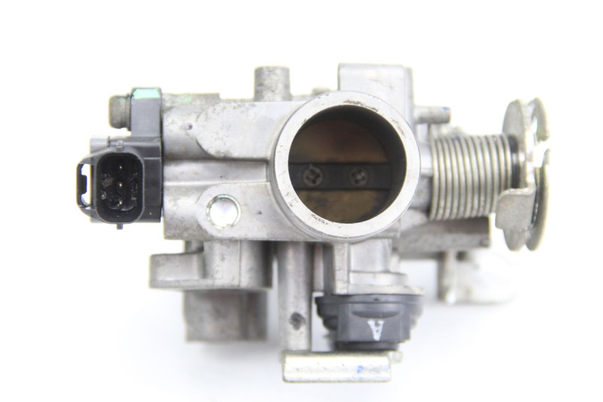 photo de INJEÇÃO SYM GTS EFI ABS 125 (2012 - 2016) - Pontos de fixação