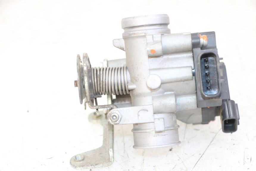 photo de INJEÇÃO YAMAHA NEOS NEO'S 4T 50 (2008 - 2016) - Pontos de fixação