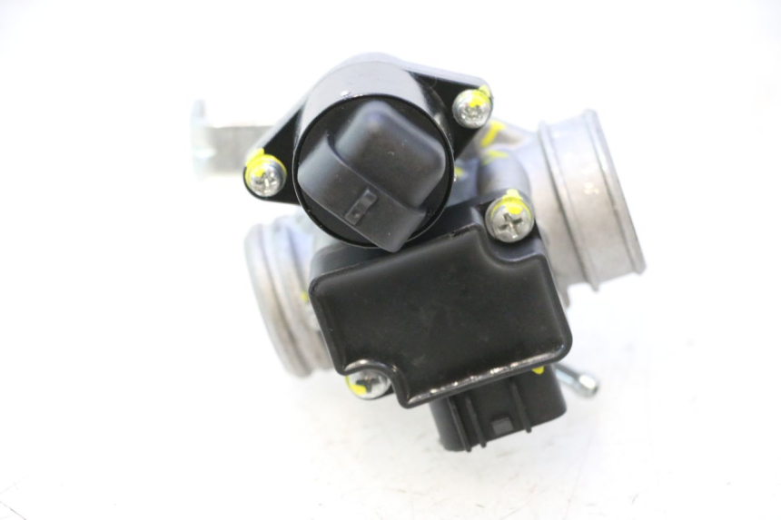photo de INJEÇÃO JM MOTORS OLDIES 4T 50 (2020 - 2026) - Pontos de fixação