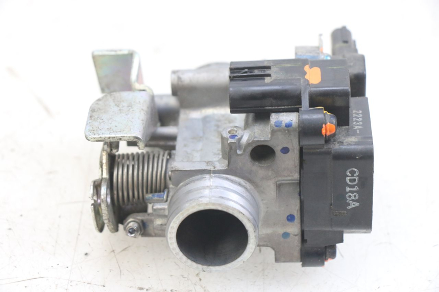 photo de INJEÇÃO HONDA PCX (JF47) 125 (2012 - 2013) - Pontos de fixação