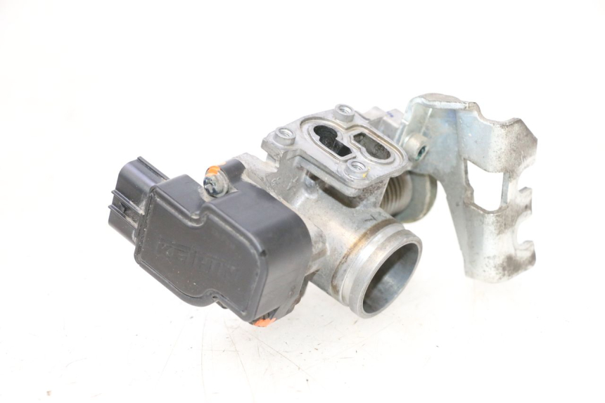 photo de INJEÇÃO HONDA PCX (JF57/JF64) 125 (2014 - 2018) - Pontos de fixação