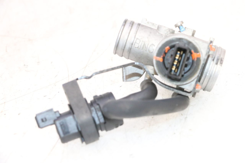 photo de INJEÇÃO PEUGEOT SATELIS COMPRESSOR K15 125 (2006 - 2009) - Detalhe da peça