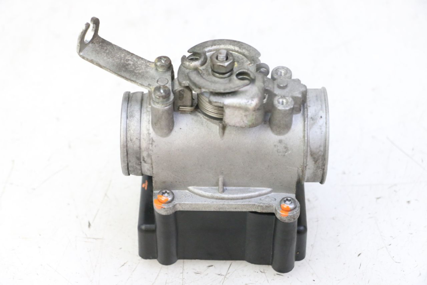 photo de INJEÇÃO PEUGEOT SATELIS 125 (2013 - 2018) - Ampliação dos componentes