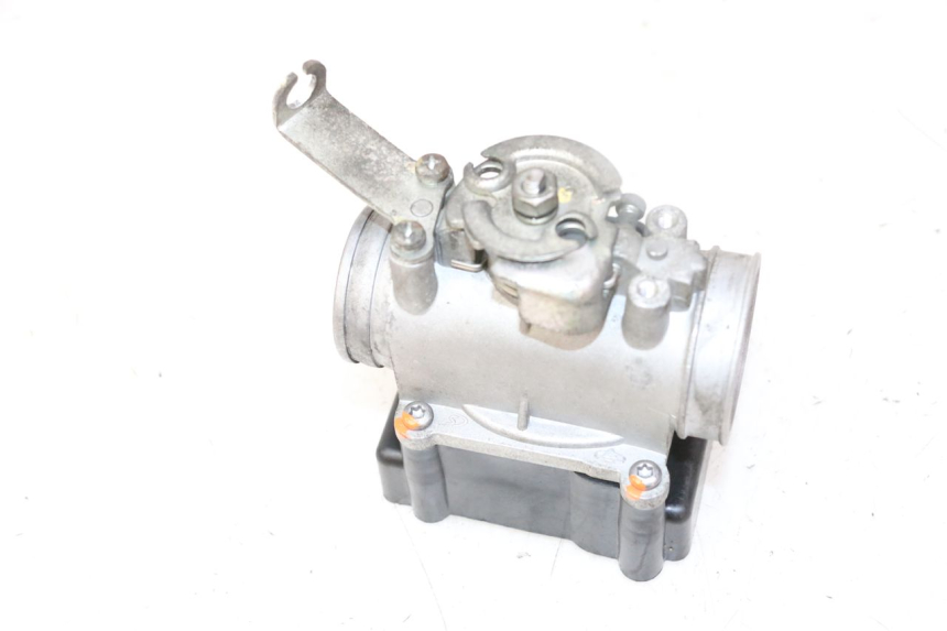 photo de INJEÇÃO PEUGEOT SATELIS 125 (2013 - 2018) - Ampliação técnica