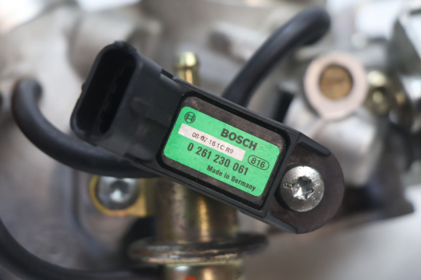 photo de INJEÇÃO CAN-AM SPYDER RS 1000 (2008 - 2012) - Marcações e referências