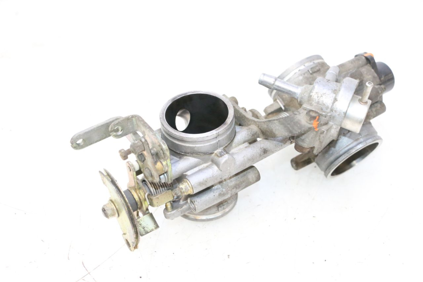 photo de INJEÇÃO DUCATI SS IE DS CARENEE 1000 (2002 - 2006) - Pontos de fixação