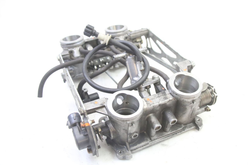 photo de INJEÇÃO HONDA ST PAN EUROPEAN 1300 (2002 - 2013) - Detalhes característicos