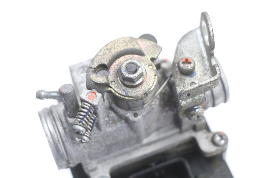 photo de INJEÇÃO KYMCO SUPER 8 4T 50 (2021 - 2024) - Pontos de fixação