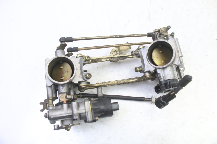 photo de INJEÇÃO SUZUKI SV S 650 (2003 - 2009) - Ampliação técnica