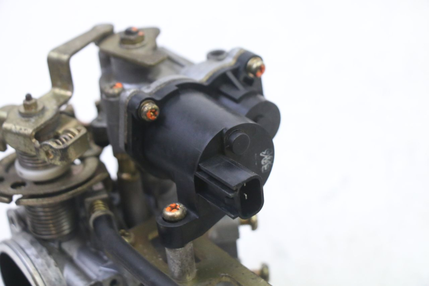photo de INJEÇÃO SUZUKI SV S 650 (2003 - 2009) - Pontos de fixação