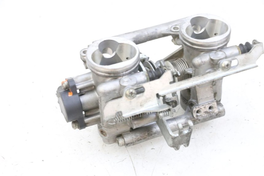 photo de INJEÇÃO YAMAHA TDM ABS 900 (2002 - 2014) - Detalhe da peça