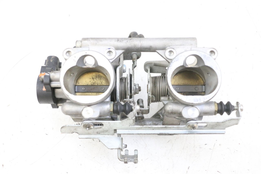 photo de INJEÇÃO YAMAHA TDM ABS 900 (2002 - 2014) - Ampliação dos componentes