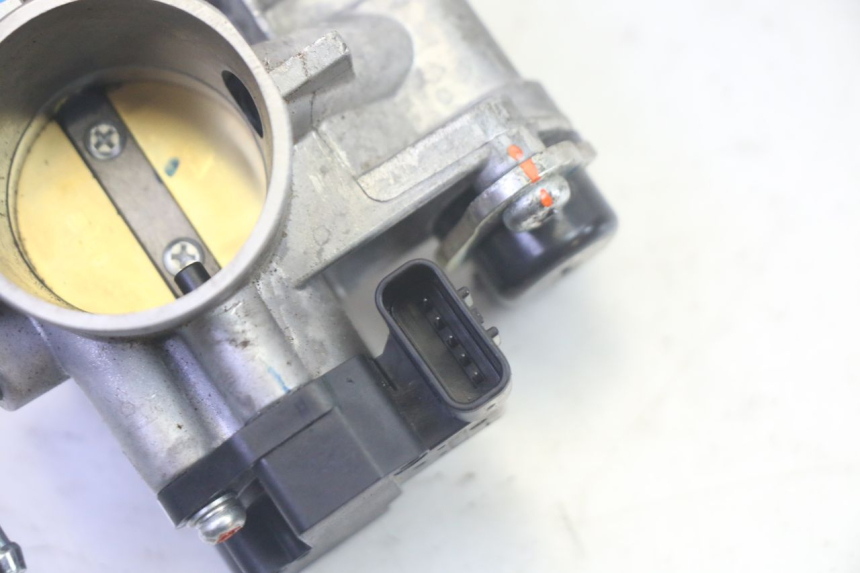 photo de INJEÇÃO YAMAHA TRICITY 300 (2020 - 2024) - Detalhe da peça