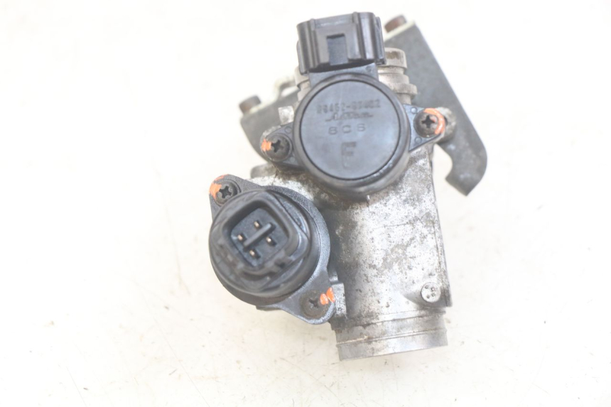 photo de INJEÇÃO YAMAHA XMAX X-MAX 125 (2006 - 2009) - Zoom do estado de desgaste