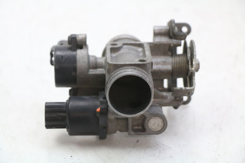 photo de INJEÇÃO YAMAHA XMAX X-MAX 125 (2006 - 2009) - Detalhe da peça