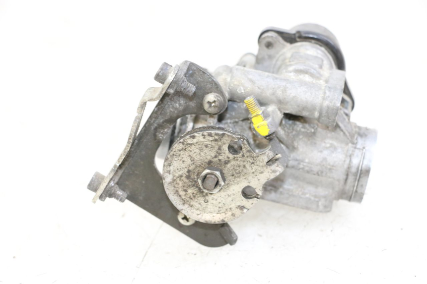 photo de INJEÇÃO YAMAHA XMAX X-MAX 125 (2006 - 2009) - Pontos de fixação