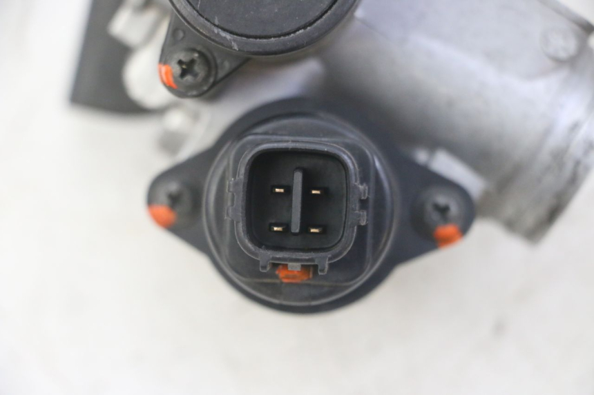 photo de INJEÇÃO YAMAHA X-MAX XMAX 125 (2010 - 2013) - Vista geral