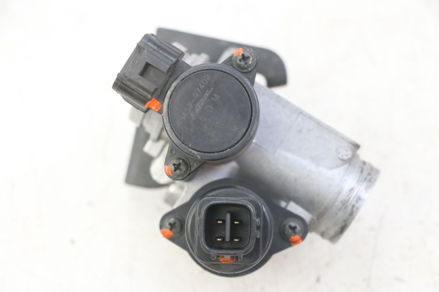 photo de INJEÇÃO YAMAHA X-MAX XMAX 125 (2010 - 2013) - Estado da superfície